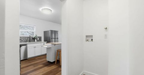 702 Dixieanne Ave, Sacramento, CA 95815 Photo