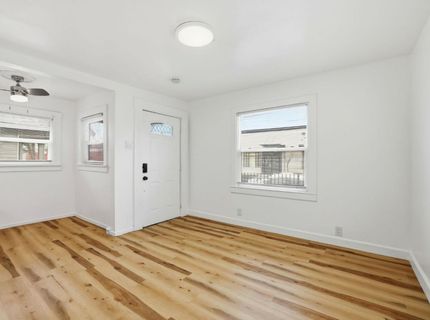 702 Dixieanne Ave, Sacramento, CA 95815 Photo