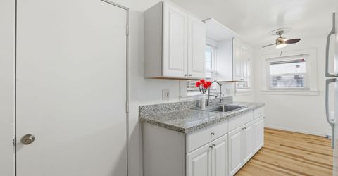 702 Dixieanne Ave, Sacramento, CA 95815 Photo