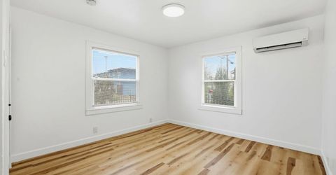 702 Dixieanne Ave, Sacramento, CA 95815 Photo