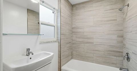 702 Dixieanne Ave, Sacramento, CA 95815 Photo