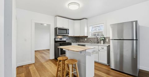 702 Dixieanne Ave, Sacramento, CA 95815 Photo