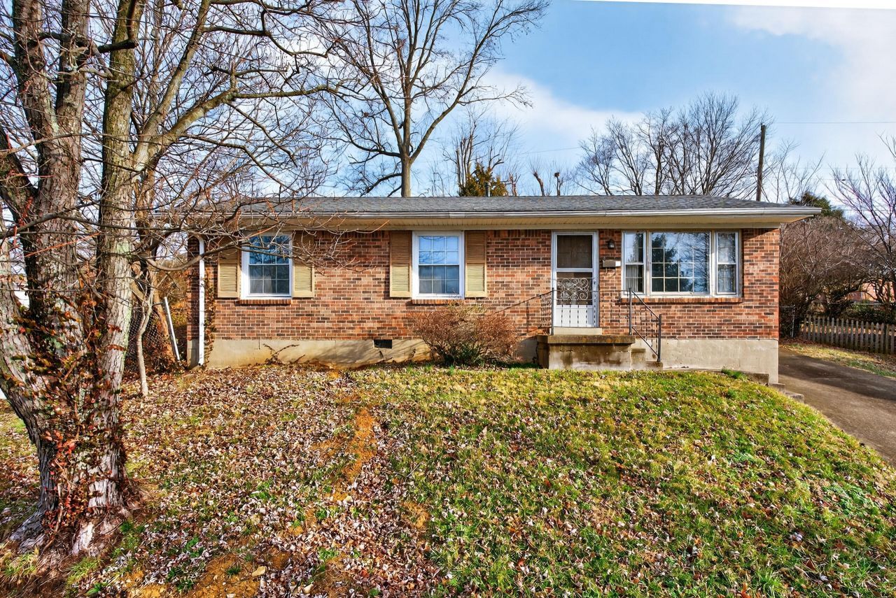 480 Plainview Road, Lexington, KY 40517 Main Photo
