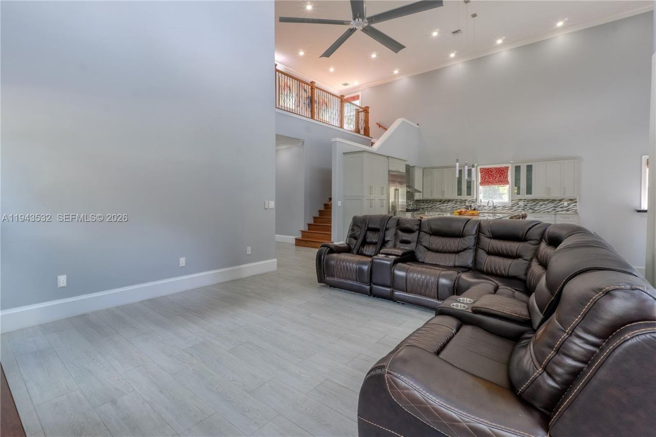 6077 NW 71st Ter , Parkland, FL 33067 Photo