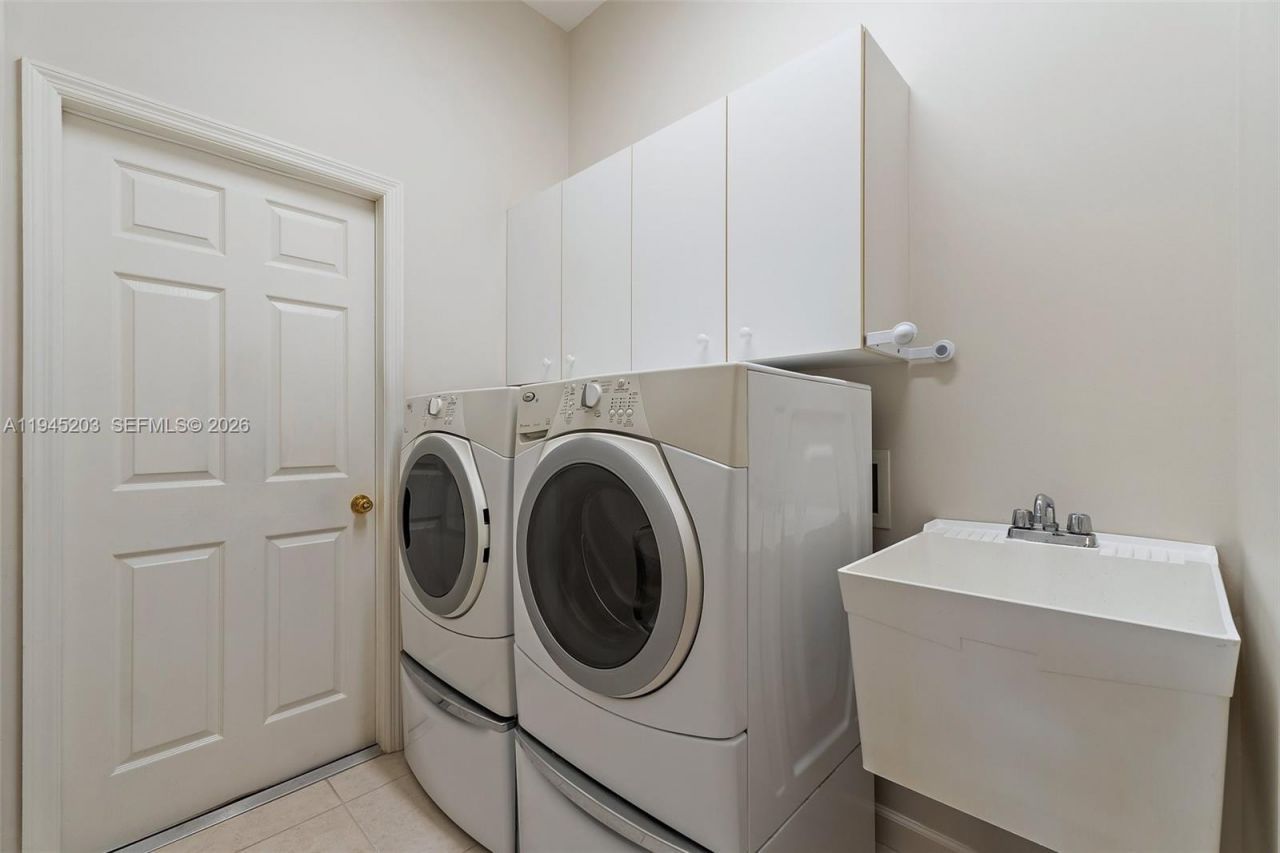 719 SW Munjack Cir, Port Saint Lucie, FL 34986 Photo