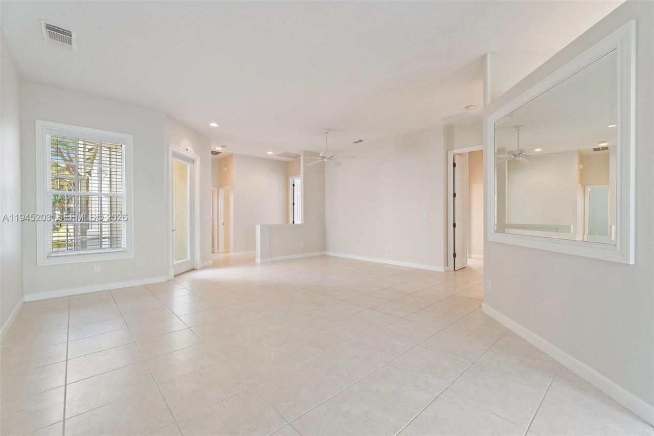 719 SW Munjack Cir, Port Saint Lucie, FL 34986 Photo