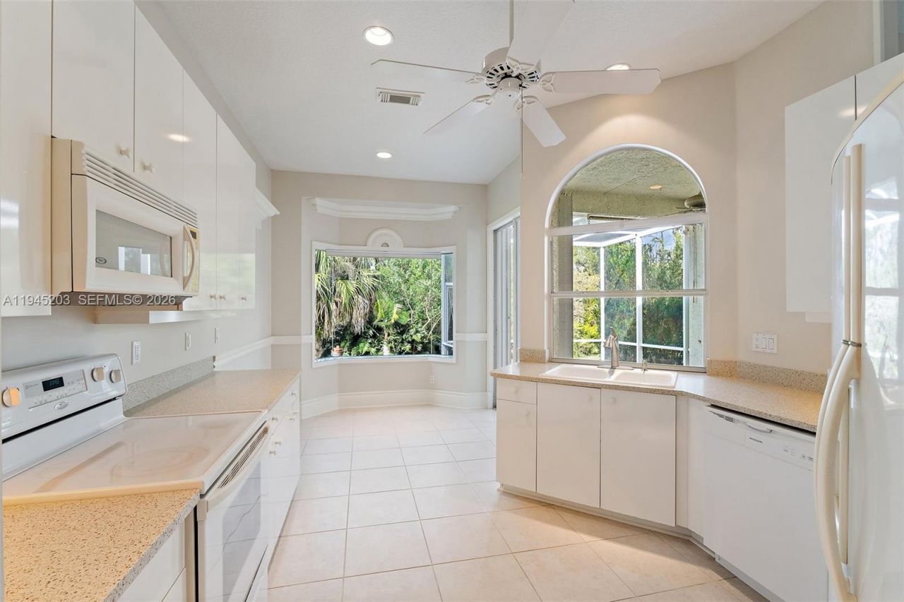 719 SW Munjack Cir, Port Saint Lucie, FL 34986 Photo