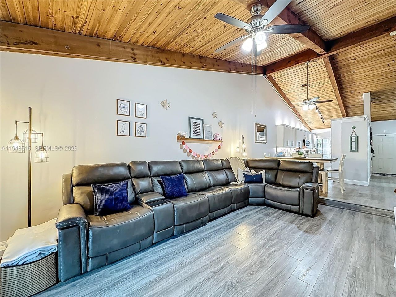 10340 Laurel Ct, Pembroke Pines, FL 33026 Photo