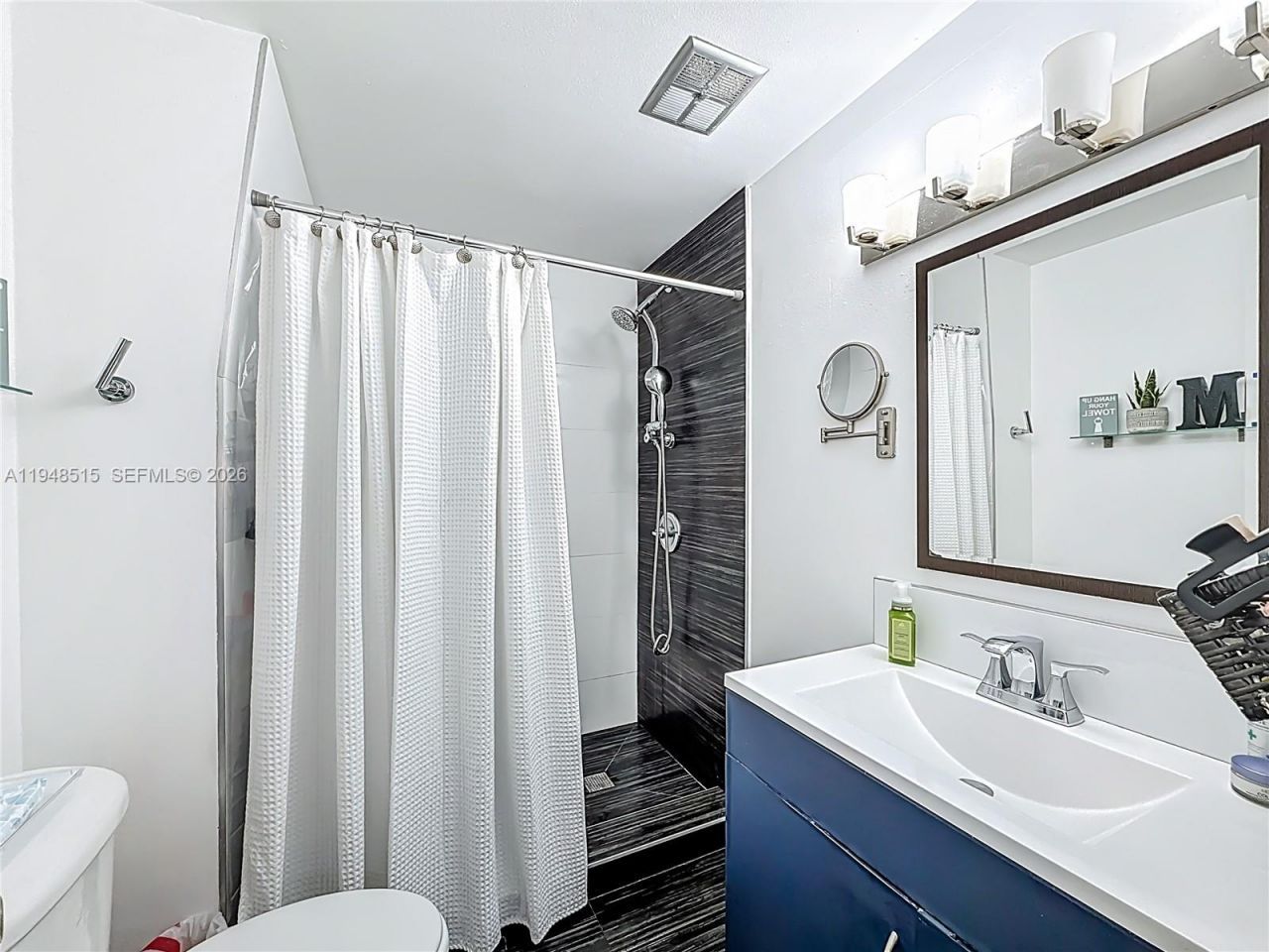 10340 Laurel Ct, Pembroke Pines, FL 33026 Photo