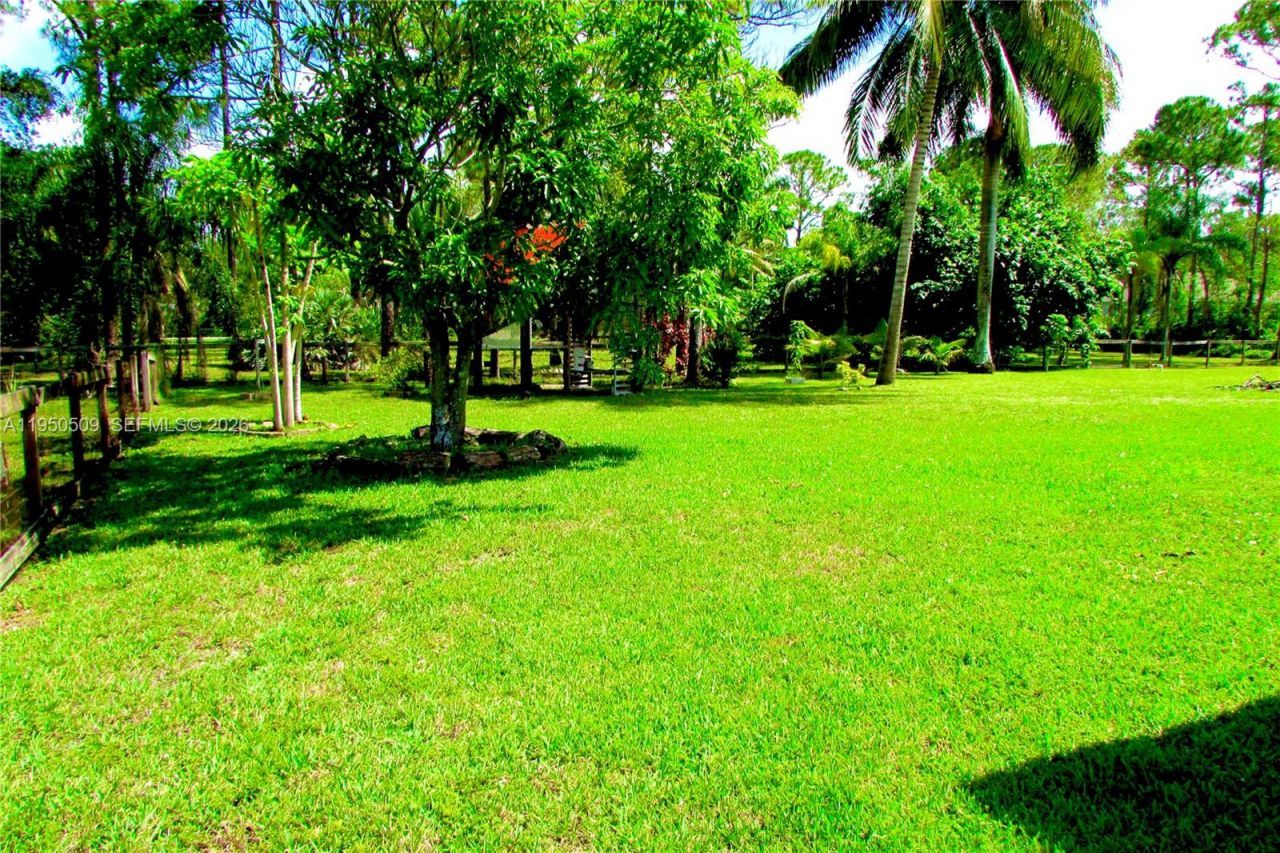 13677 Temple Blvd, West Palm Beach, FL 33412 Photo