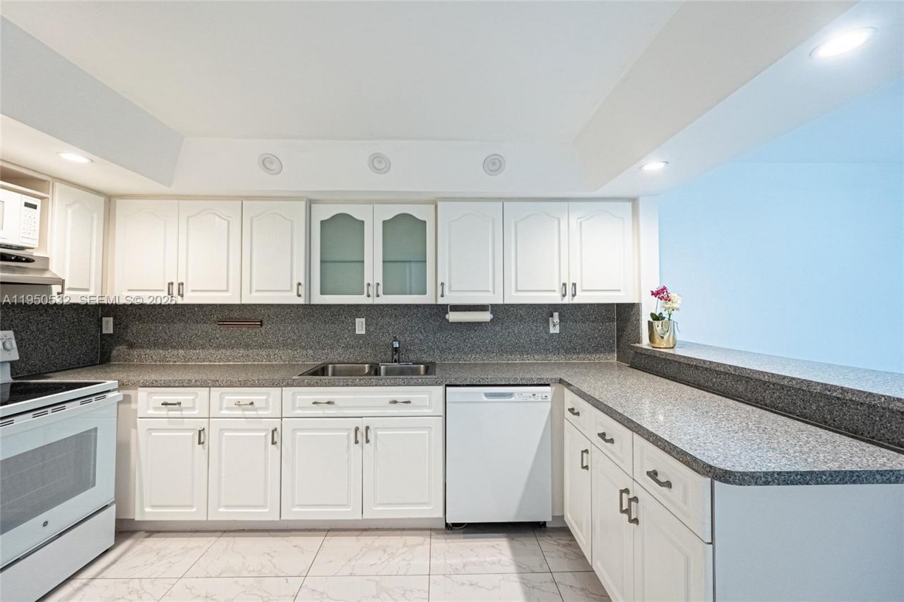 6534 SW 114th Pl, Unit G-75, Miami, FL 33173 Photo