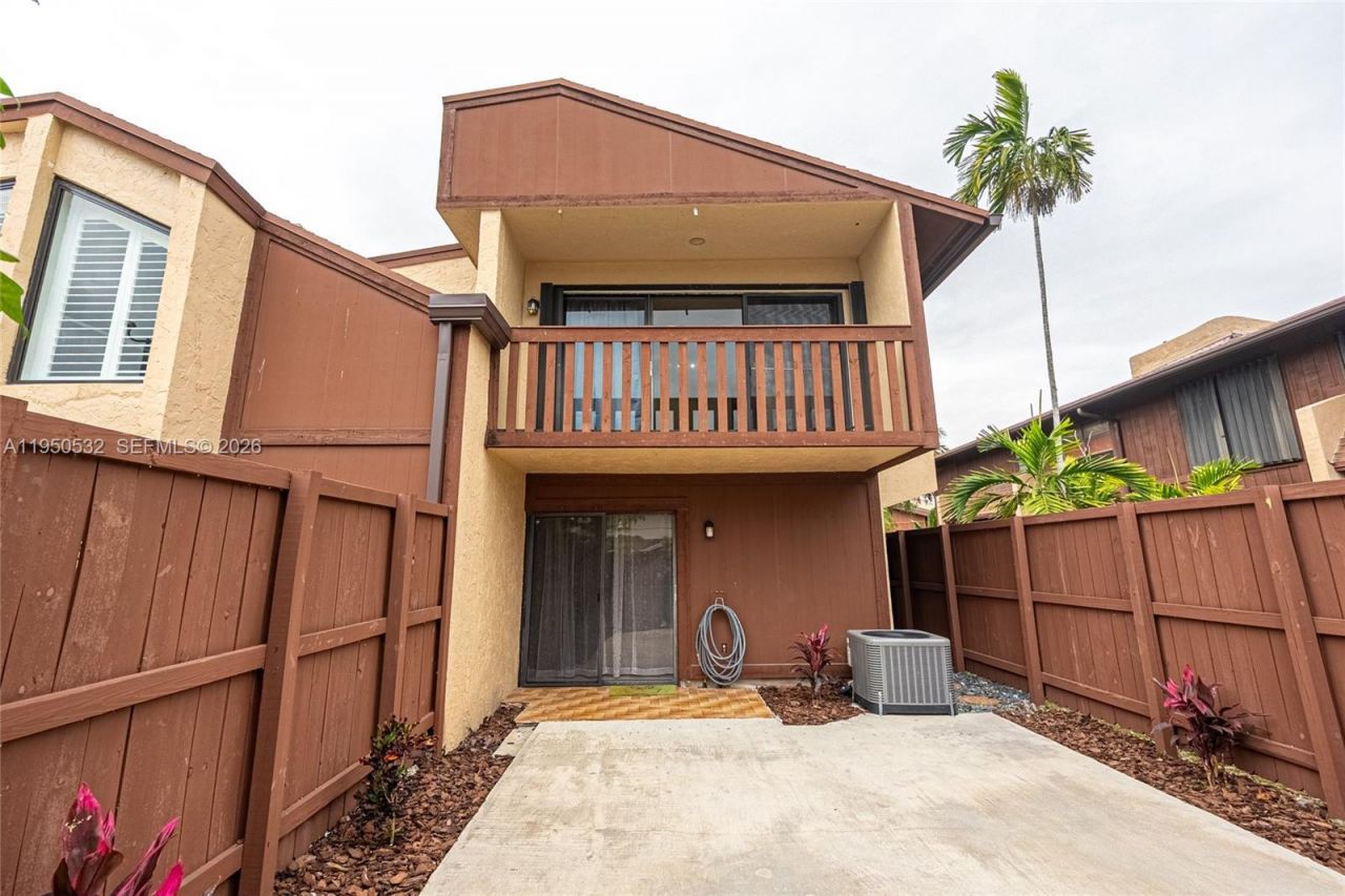 6534 SW 114th Pl, Unit G-75, Miami, FL 33173 Photo