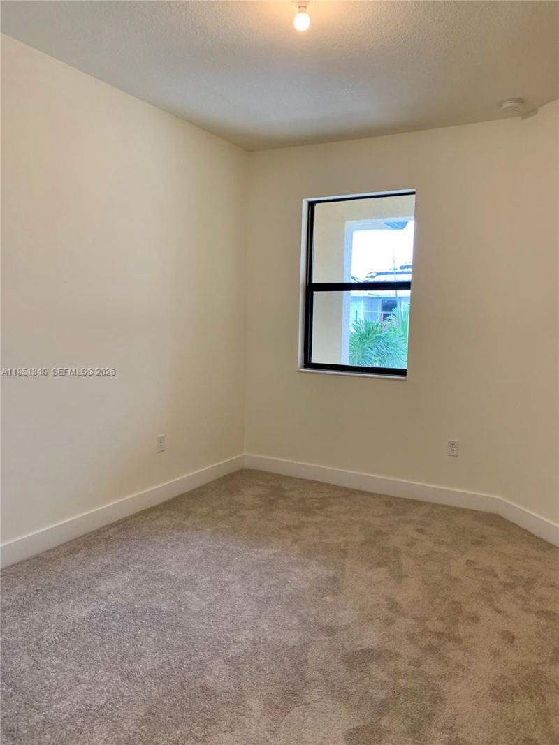 15849 NW 91st Ct, Miami Lakes, FL 33018 Photo