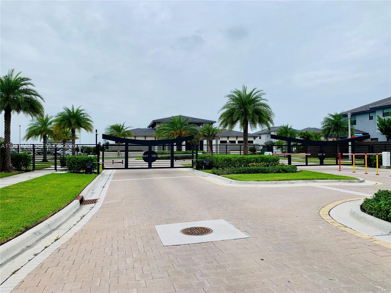 15849 NW 91st Ct, Miami Lakes, FL 33018 Photo