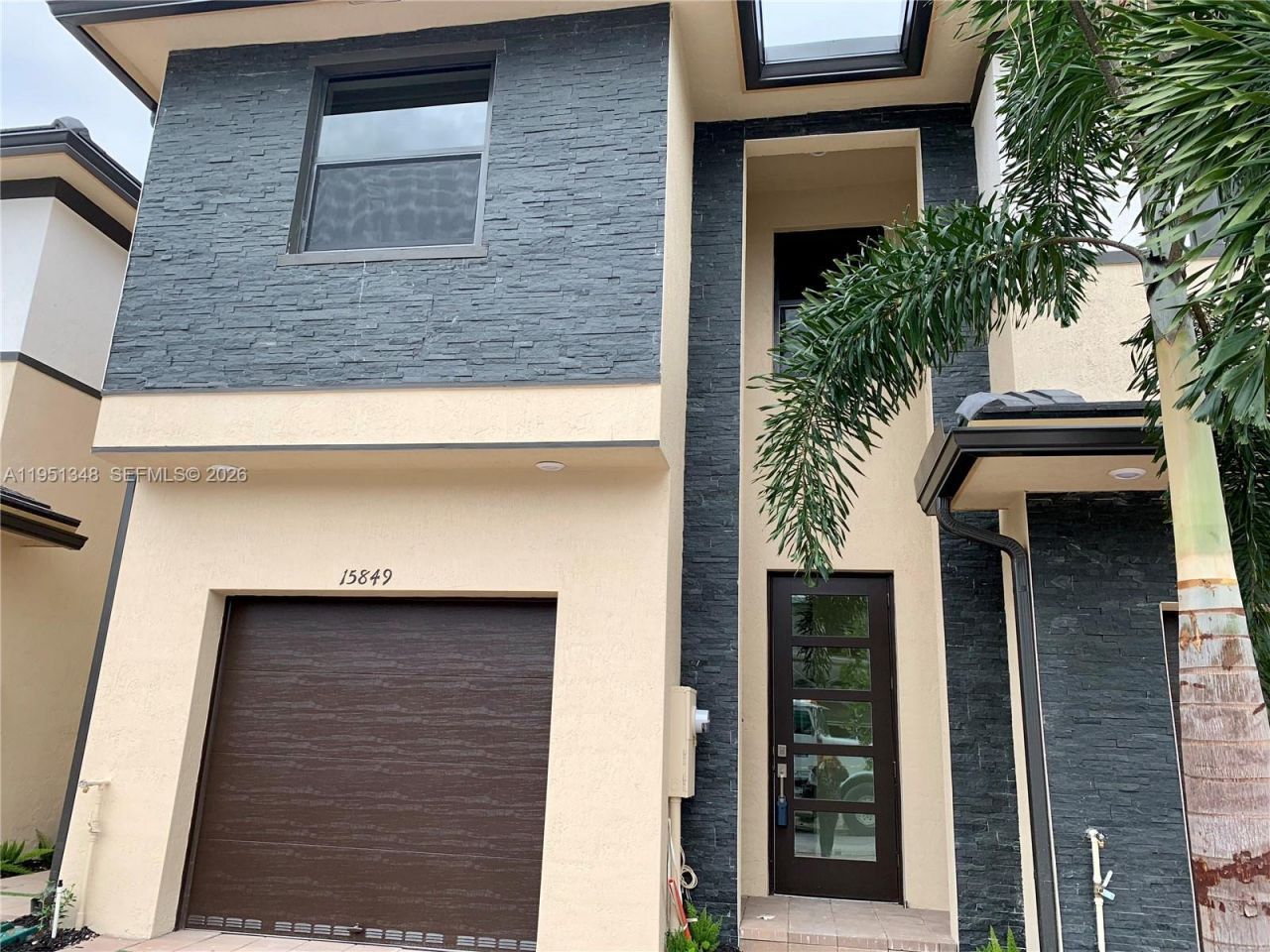 15849 NW 91st Ct, Miami Lakes, FL 33018 Photo