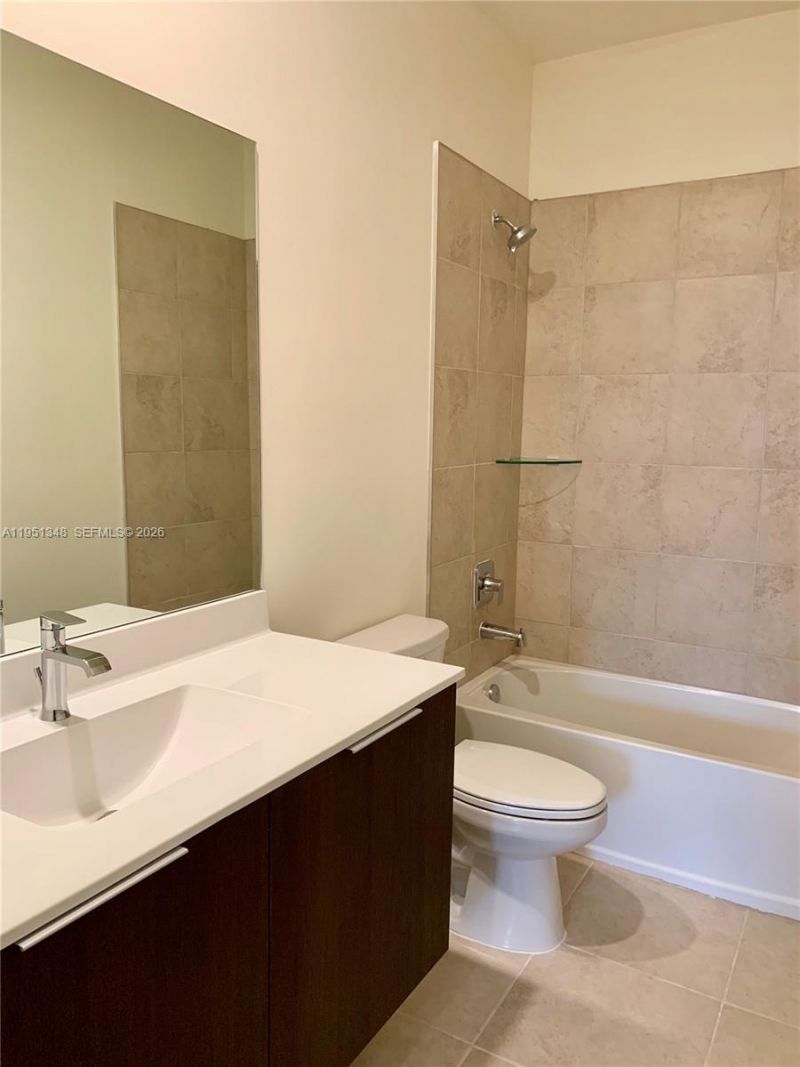 15849 NW 91st Ct, Miami Lakes, FL 33018 Photo