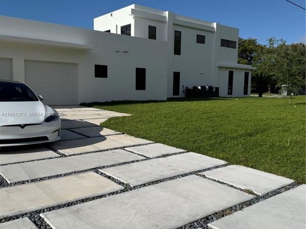 6190 SW 128th St, Pinecrest, FL 33156