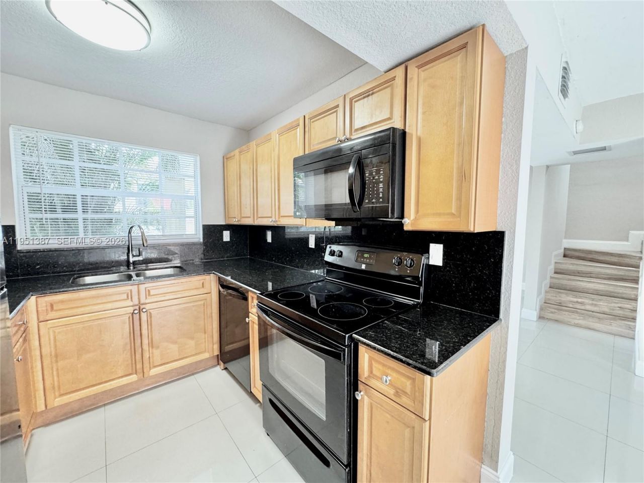 3840 SW 52nd Ave, Unit 3840, Pembroke Park, FL 33023 Photo