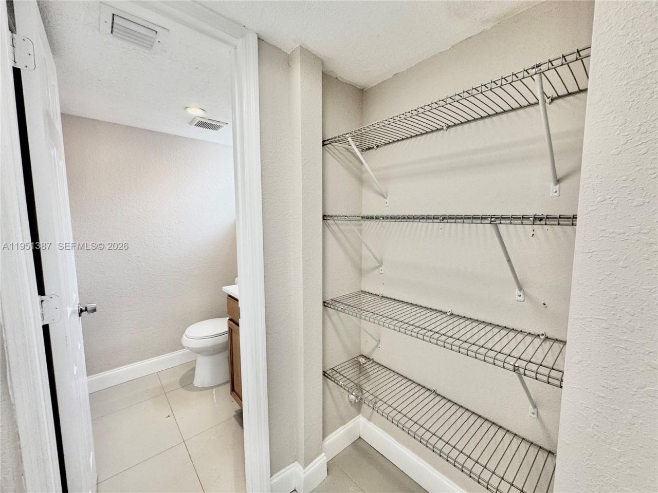 3840 SW 52nd Ave, Unit 3840, Pembroke Park, FL 33023 Photo