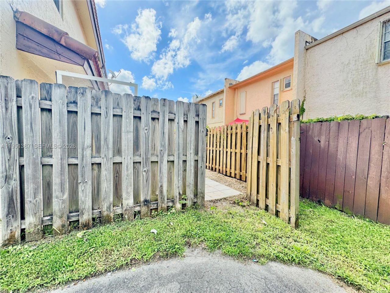 3840 SW 52nd Ave, Unit 3840, Pembroke Park, FL 33023 Photo