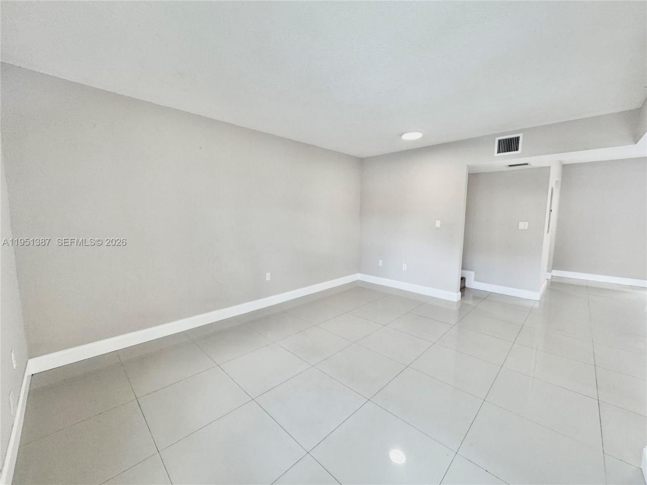 3840 SW 52nd Ave, Unit 3840, Pembroke Park, FL 33023 Photo