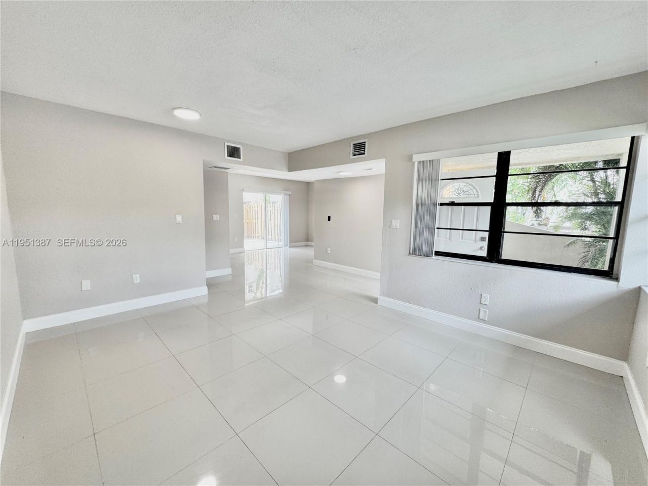 3840 SW 52nd Ave, Unit 3840, Pembroke Park, FL 33023 Photo