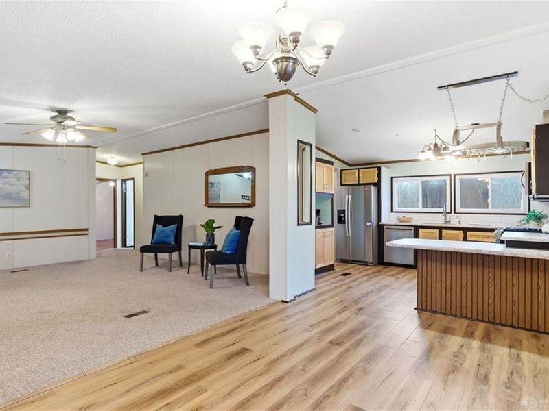 12223 Jason Drive, Medway, OH 45341 Photo 9