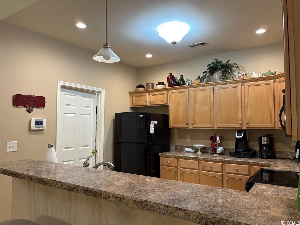 991 Wrigley Dr.  Photo 5