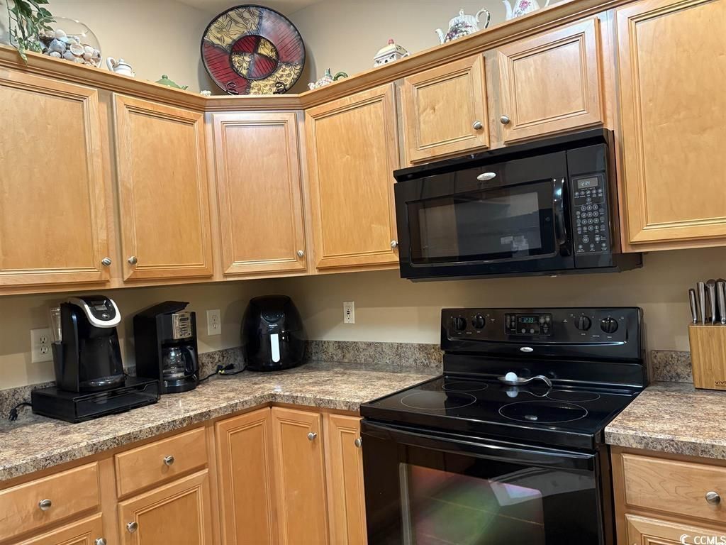 991 Wrigley Dr.  Photo 6