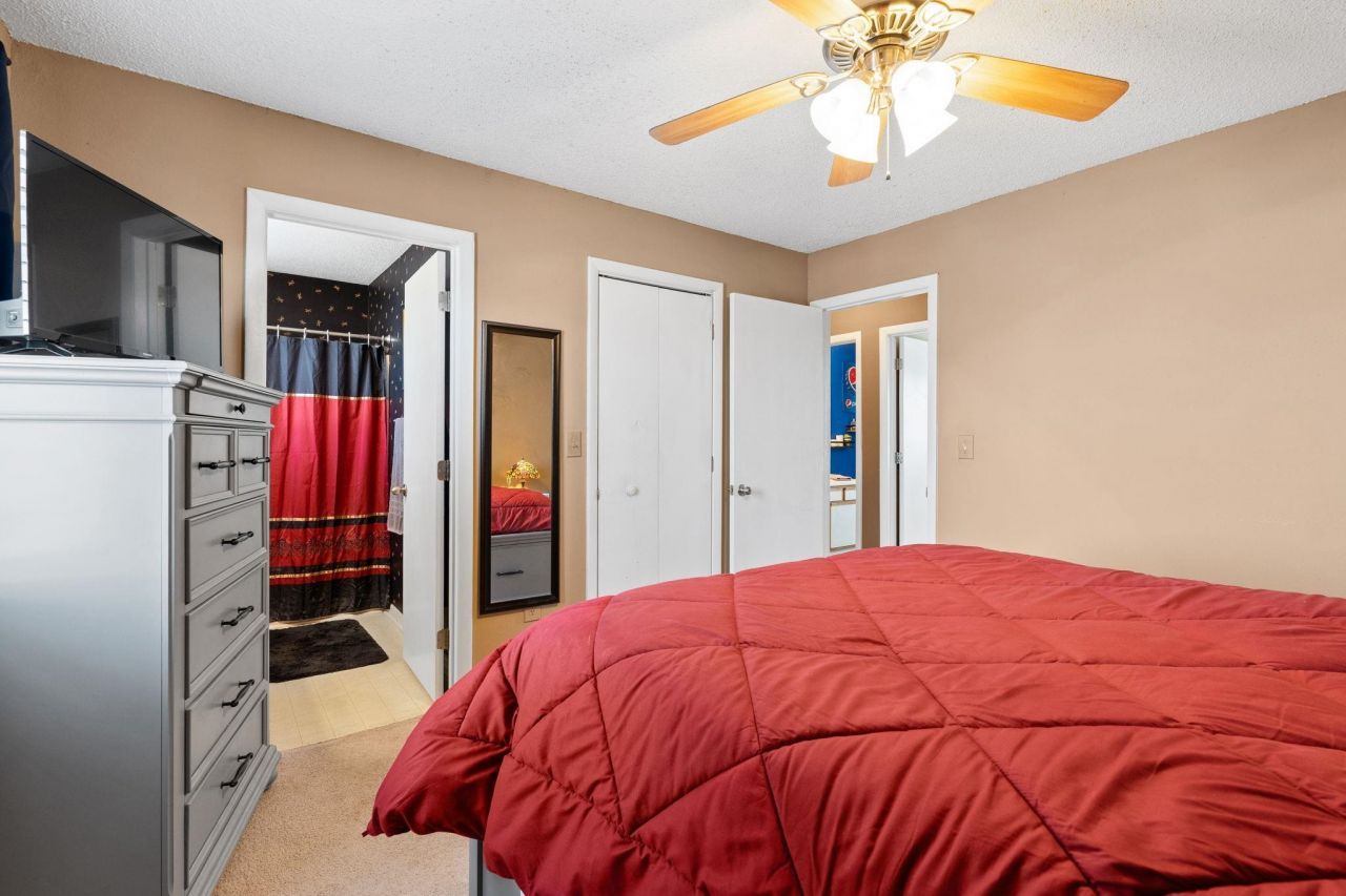 220 Myrtle Greens Dr. Photo 14