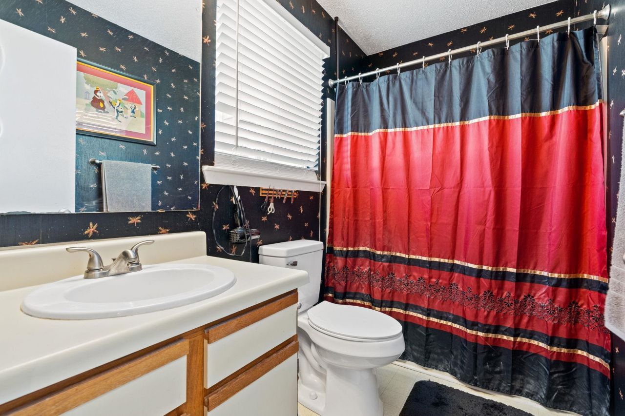 220 Myrtle Greens Dr. Photo 15