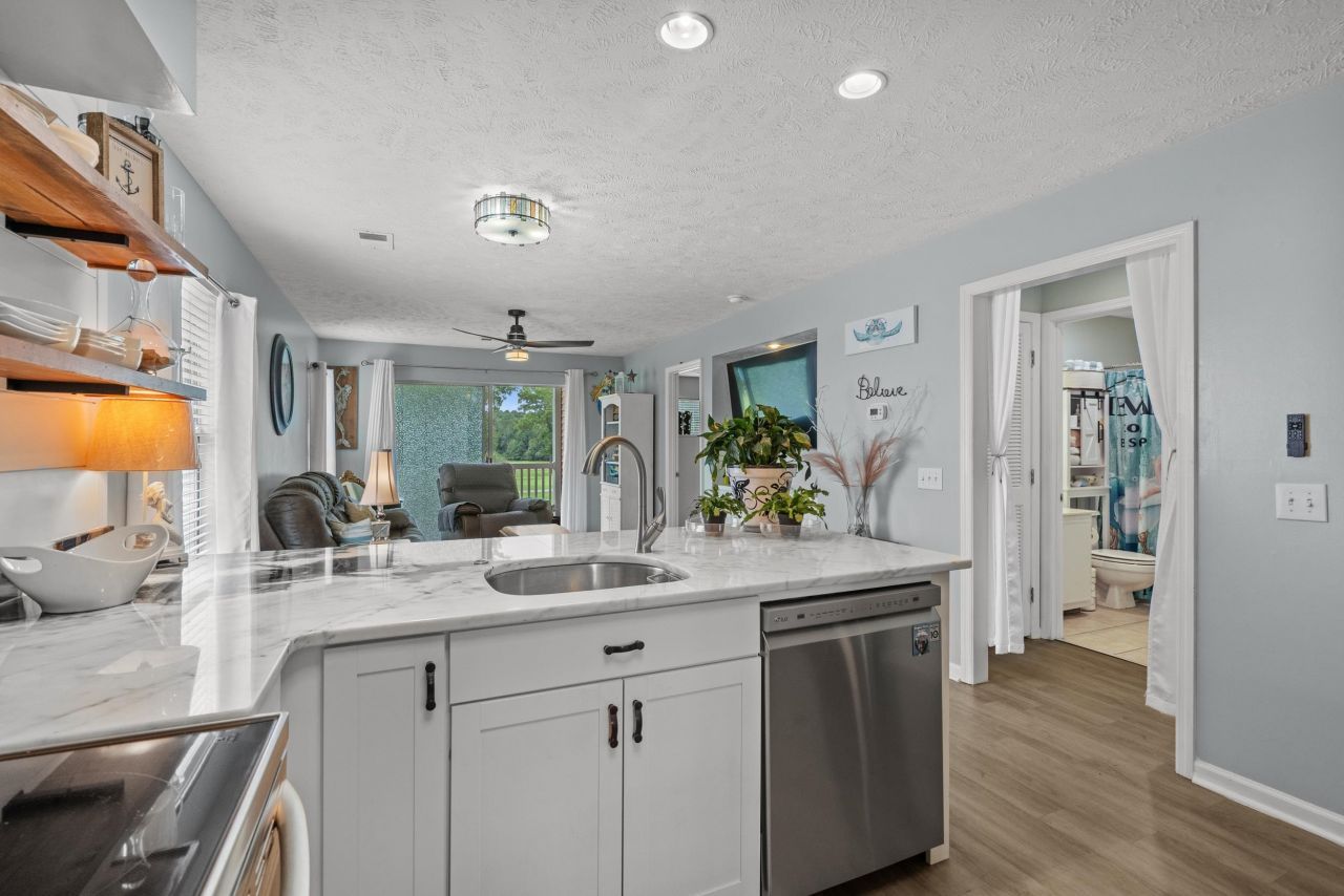 629 Waterway Village Blvd Photo 18