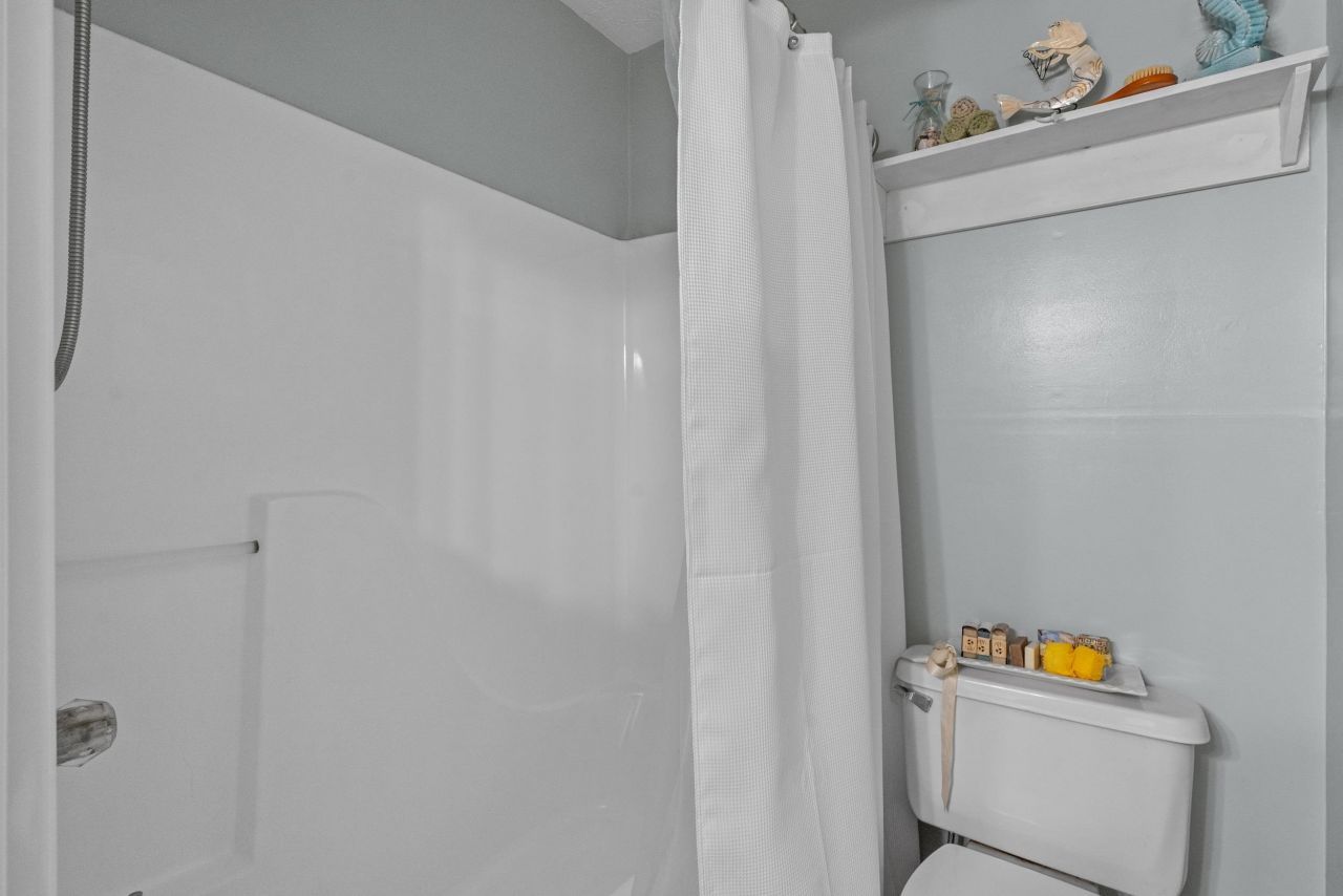 629 Waterway Village Blvd Photo 23