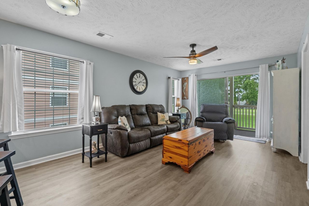 629 Waterway Village Blvd Photo 7