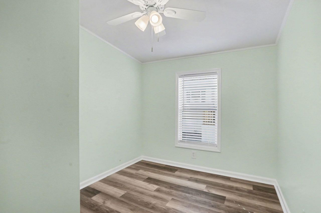 527 Key Largo Ave. Photo 17