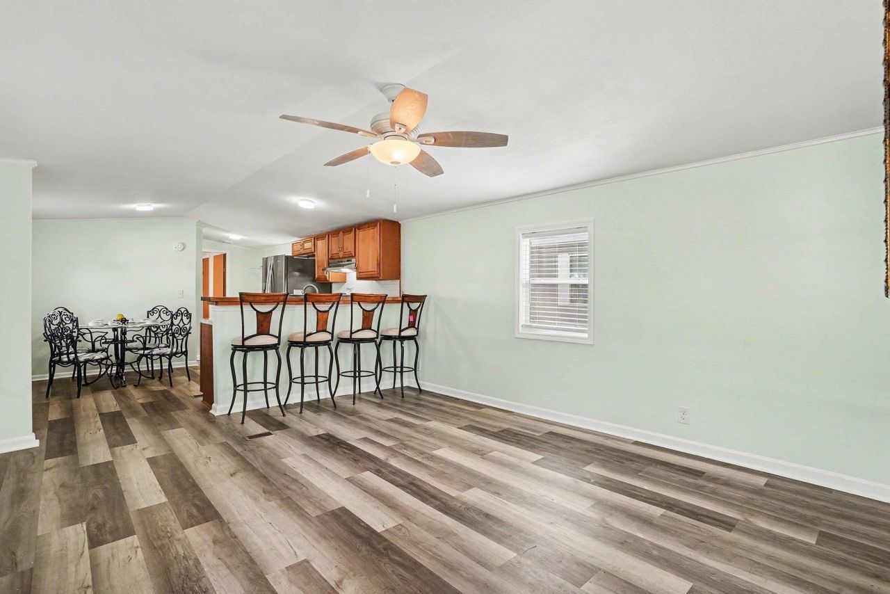 527 Key Largo Ave. Photo 9