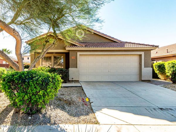 17545 W OCOTILLO Avenue, Goodyear, AZ 85338