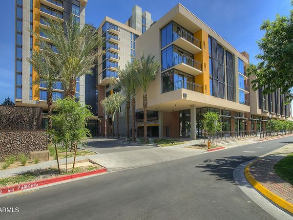 200 W PORTLAND Street, Unit 817, Phoenix, AZ 85003