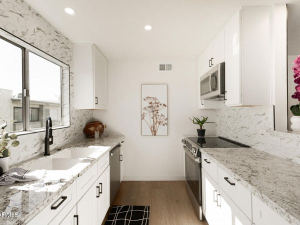 4610 N 68th Street, Unit 454, Scottsdale, AZ 85251