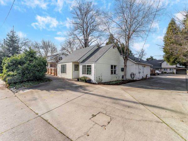 1288 S Columbus Avenue, Medford, OR 97501