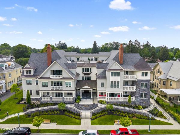 46 Union Avenue, Unit 205, Saratoga Springs, NY 12866