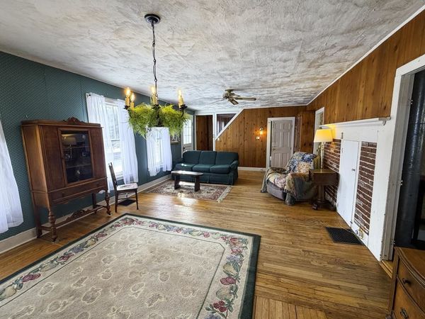 2443 Route 100B, Moretown, VT 05660