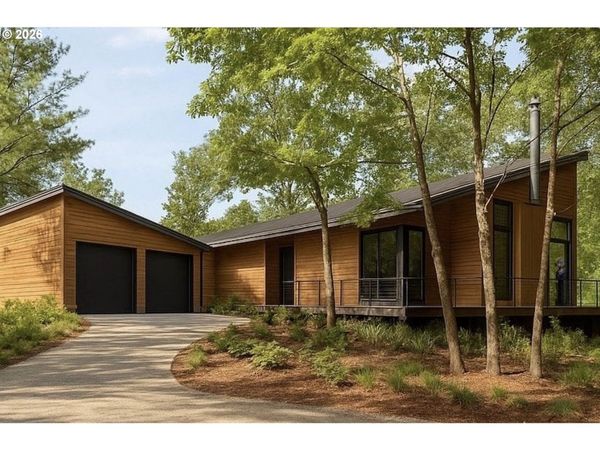 895 5TH AVE, Mosier, OR 97040