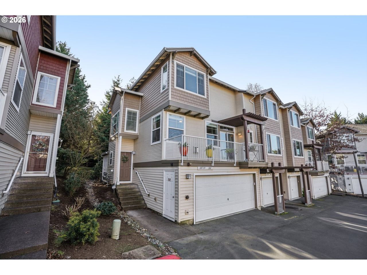 10739 SW Canterbury Ln, Unit 101, Portland, OR 97224 Main Photo