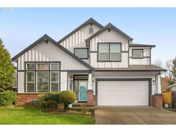 134 ARGYLE CT, Newberg, OR 97132