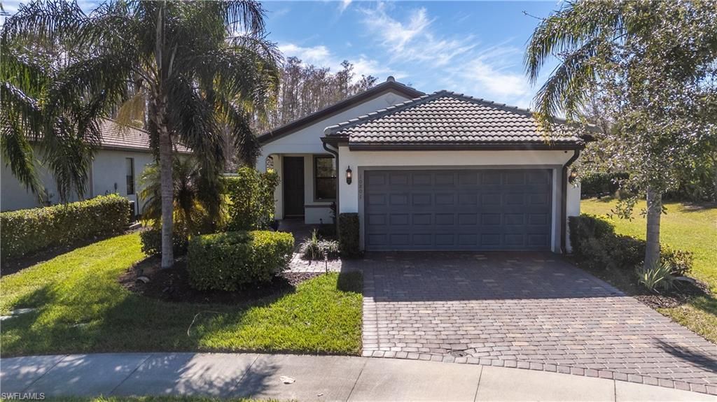 10801 Glenhurst St, Fort Myers, FL 33913 Photo