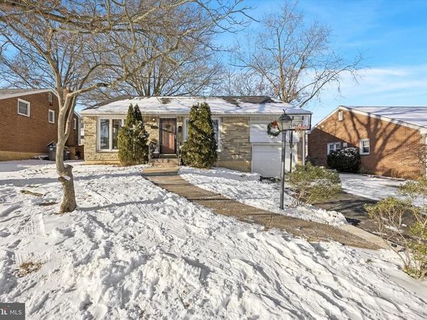 2210 BRADMOOR ROAD, WILMINGTON, DE 19803