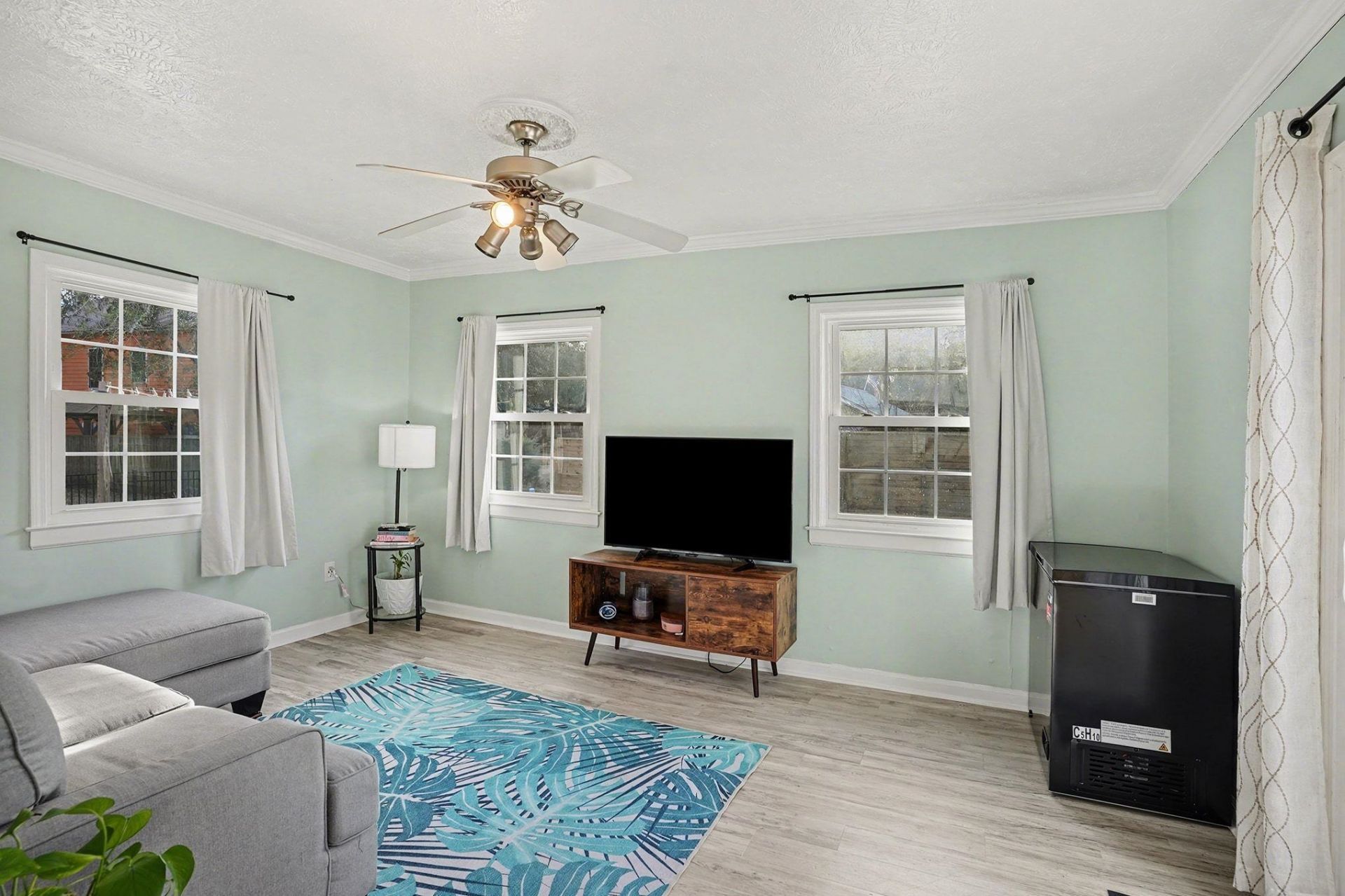 317 Jay St. Photo 27