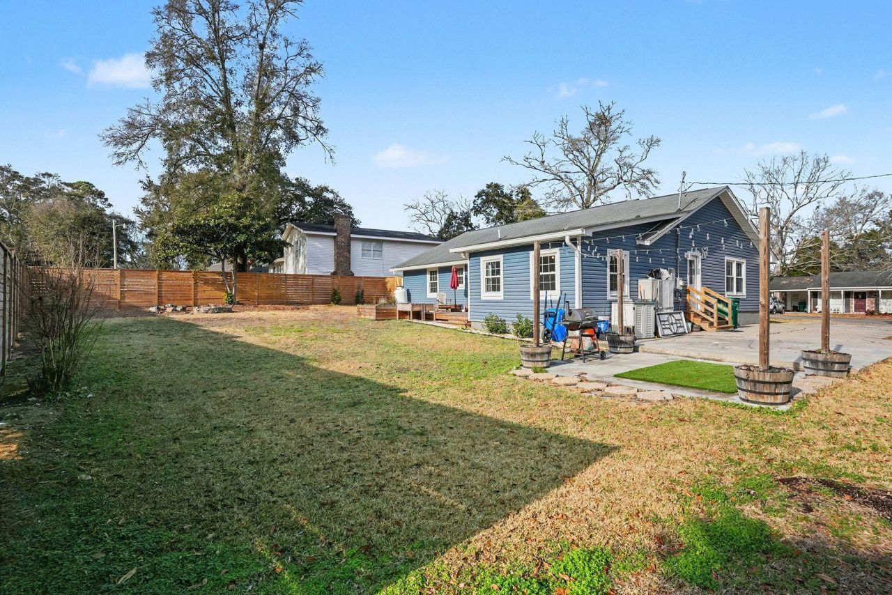 317 Jay St. Photo 37