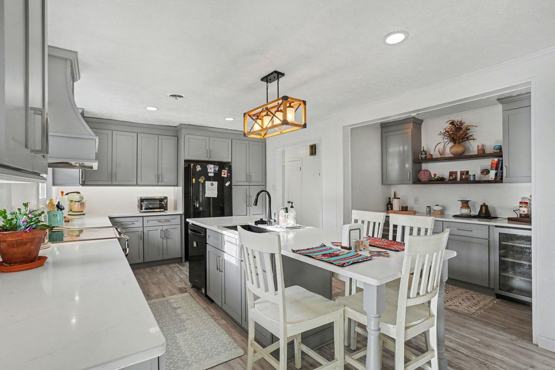 317 Jay St. Photo 5